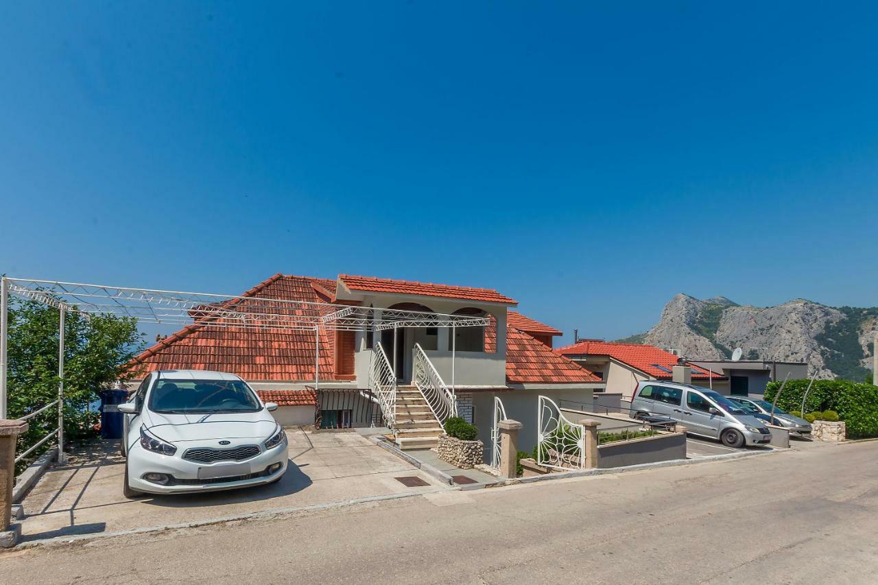 Apartment Marijana Omiš Exterior foto